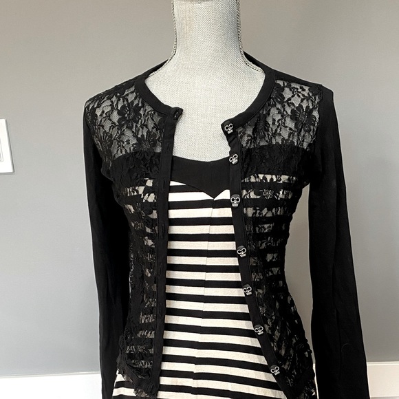 Too Fast Lace Front Skull Cardigan - Picture 2 of 7